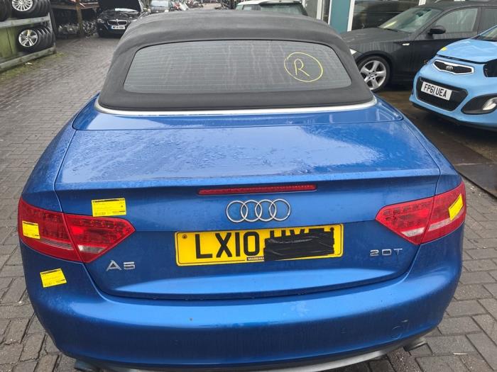 Audi A5 Cabrio 2.0 TFSI 16V Vehículo de desguace (2010, Q9 / X5V)