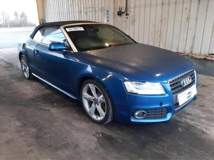 Audi A5 Cabrio 2.0 TFSI 16V Vehículo de desguace (2010, Q9 / X5V)