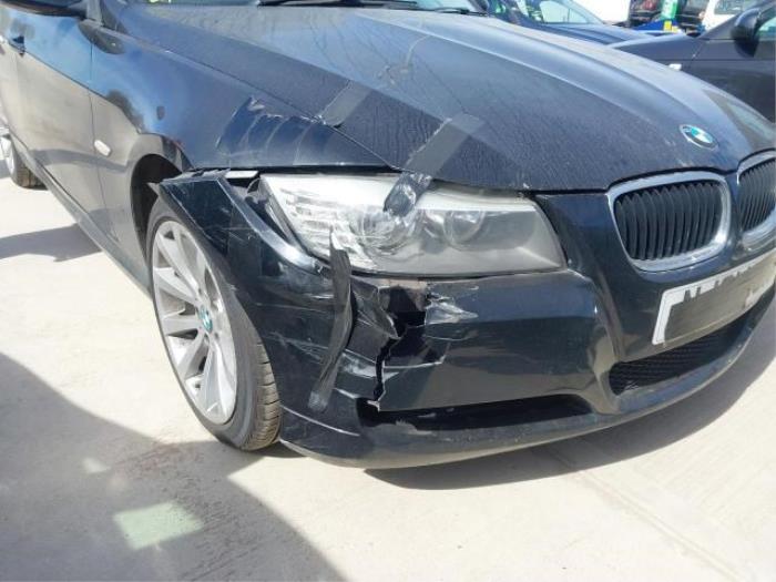 BMW 3 serie 320i 16V Skrotfordon (2011, BLANK BL B)