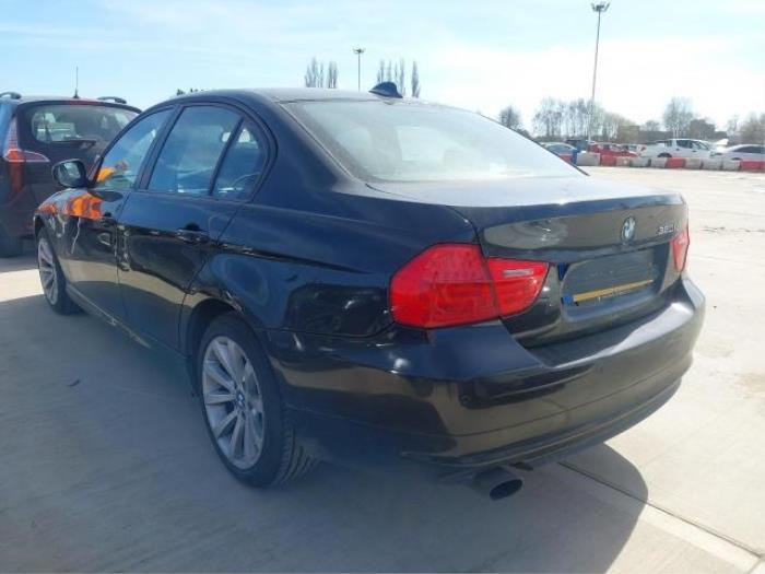 BMW 3 serie 320i 16V Skrotfordon (2011, BLANK BL B)