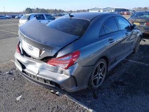 Mercedes CLA 2.0 CLA-250 Turbo 16V 4-Matic Épave (2015, Gris)