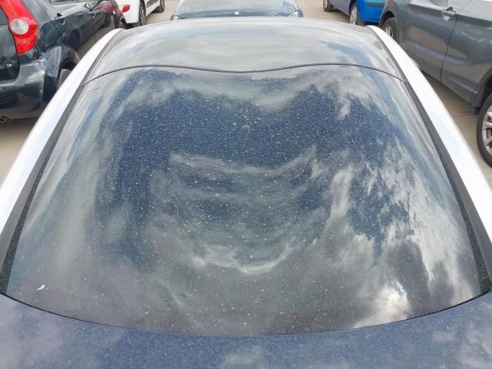 Peugeot RCZ 1.6 16V THP Vehículo de desguace (2011, Oscuro, Gris)