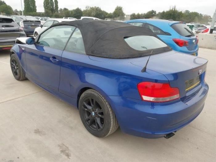 BMW 1 serie 120i 16V Samochód złomowany (2008, Niebieski)