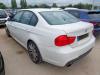 BMW 3 serie 318i 16V Skrotfordon (2011, WIT)