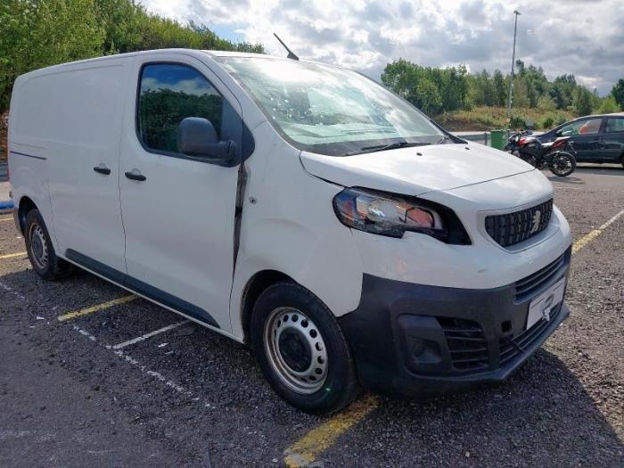 Peugeot Expert 2.0 Blue HDi 120 16V Vehículo de desguace (2019, Blanco)