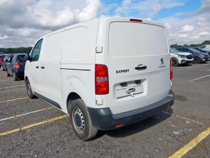Peugeot Expert 2.0 Blue HDi 120 16V Vehículo de desguace (2019, Blanco)