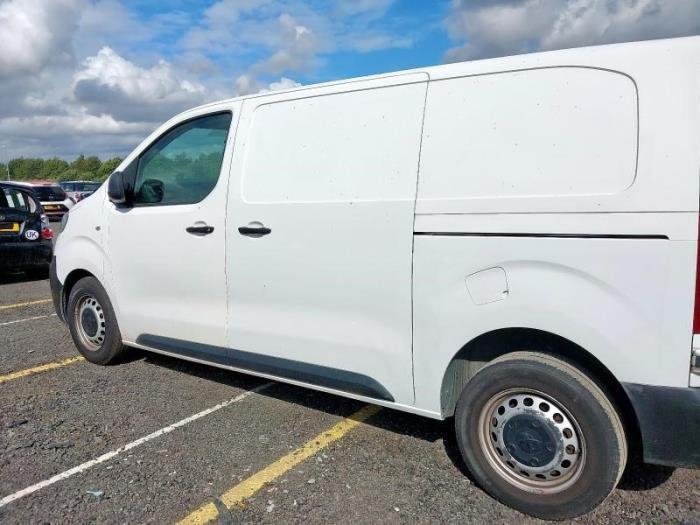 Peugeot Expert 2.0 Blue HDi 120 16V Vehículo de desguace (2019, Blanco)