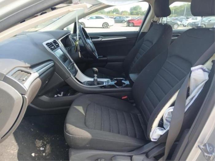 Ford Mondeo V 1.5 EcoBoost 16V Salvage vehicle (2015, Silver grey)