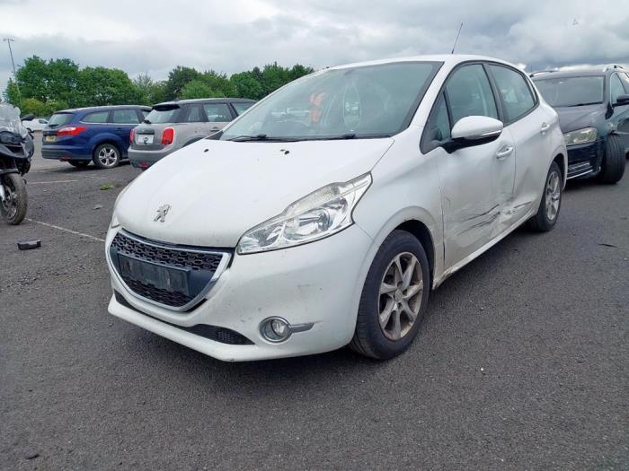 Peugeot 208 I 1.2 Vti 12V PureTech 82  (Épave)