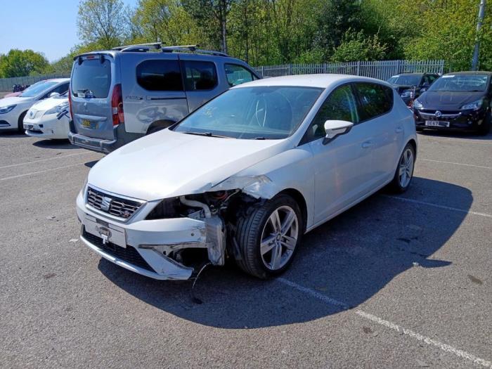 Seat Leon 1.5 TSI 16V  (Épave)