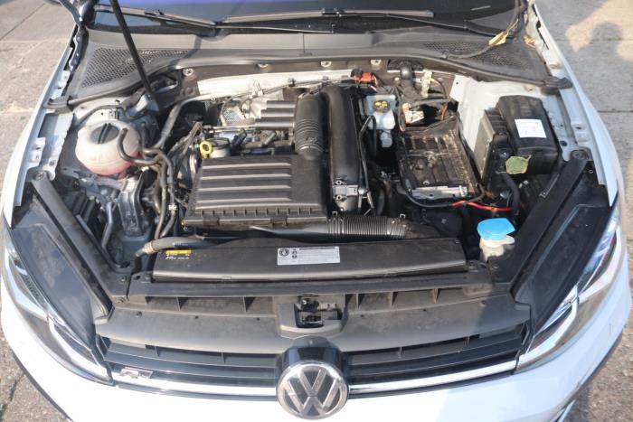 Volkswagen Golf VII Variant 1.4 TSI 16V Épave (2017, Blanc)