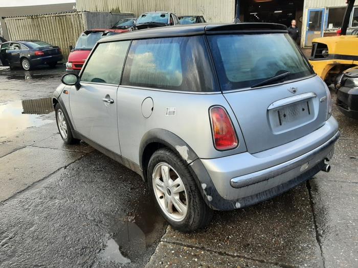 Mini Mini One/Cooper 1.6 16V Cooper Salvage vehicle (2001, Gray)