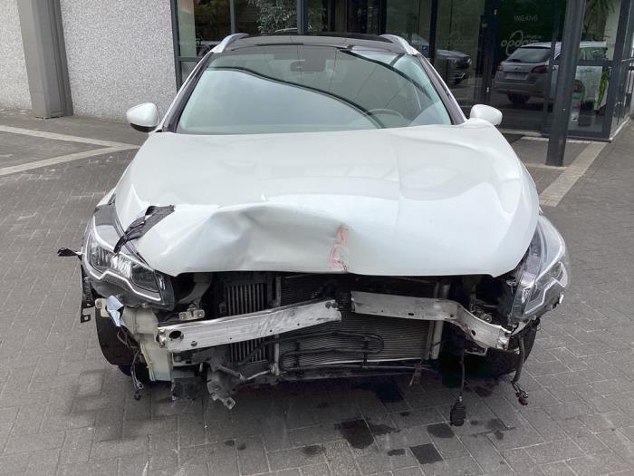 Peugeot 508 SW 1.6 HDiF 16V Salvage vehicle (2015, White)