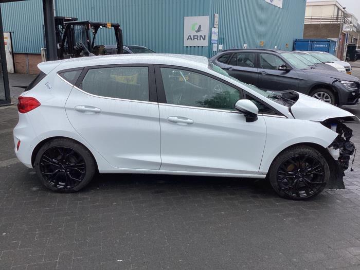 Ford Fiesta 7 1.0 EcoBoost 12V 100 Salvage vehicle (2017, White)