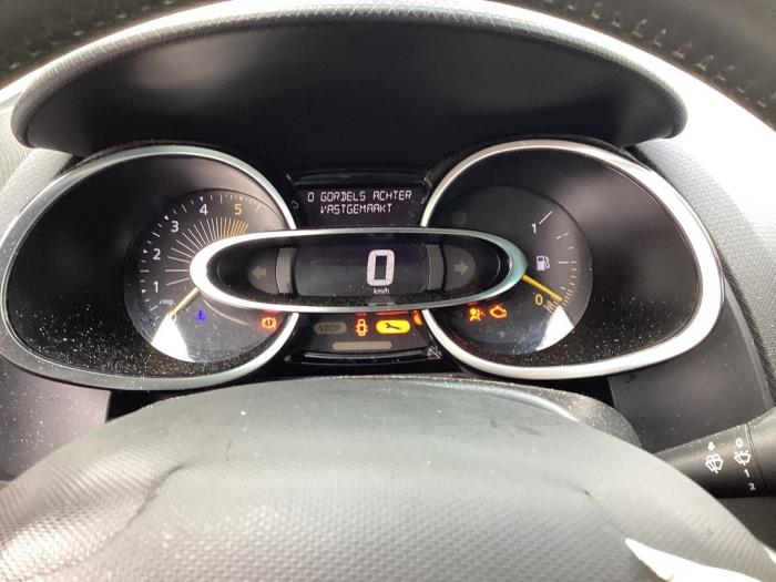 Renault Clio IV Estate/Grandtour 1.5 Energy dCi 90 FAP Épave (2015, Noir)