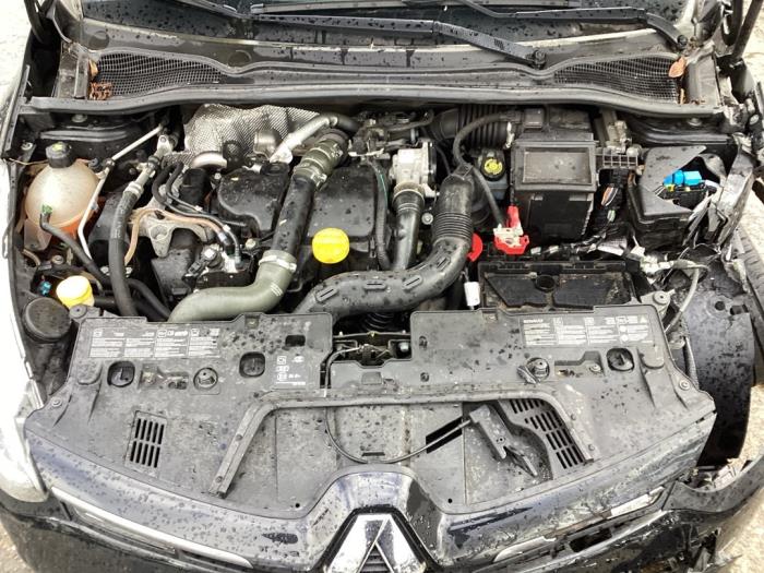 Renault Clio IV Estate/Grandtour 1.5 Energy dCi 90 FAP Salvage vehicle (2015, Black)