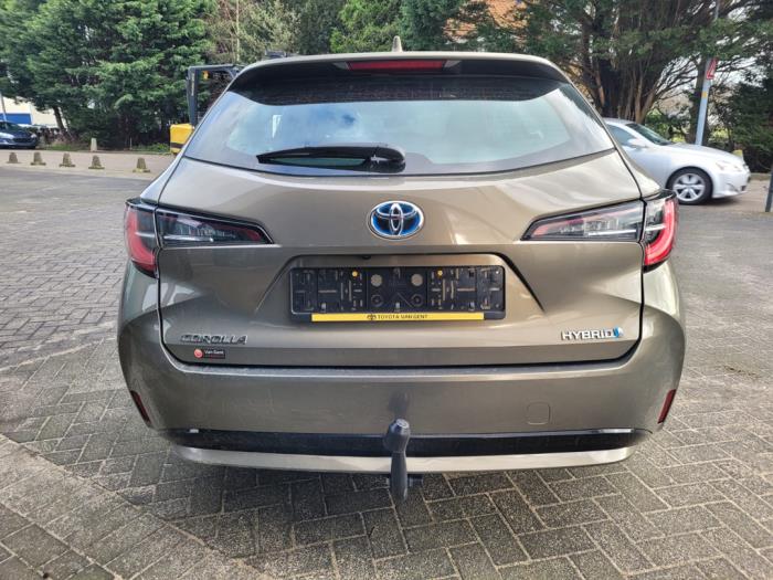 Toyota Corolla Touring Sport 1.8 16V Hybrid Schrottauto (2022, Grün)