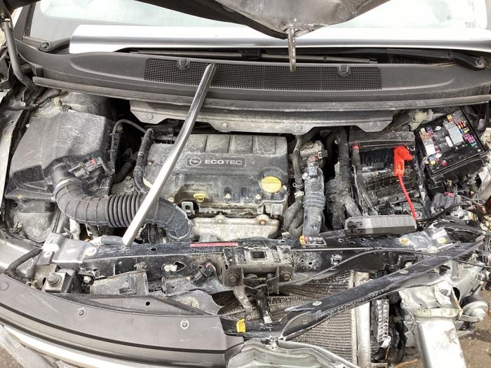 Opel Zafira Tourer 1.4 Turbo 16V Ecotec Salvage vehicle (2017, Gray)