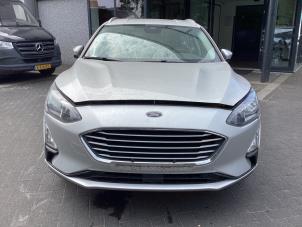 Ford Focus 4 Wagon 1.0 Ti-VCT EcoBoost 12V 100 Épave (2019, Gris)
