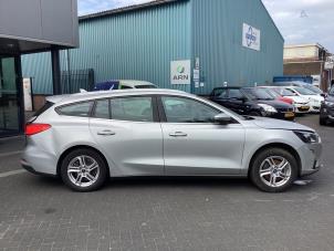 Ford Focus 4 Wagon 1.0 Ti-VCT EcoBoost 12V 100 Épave (2019, Gris)