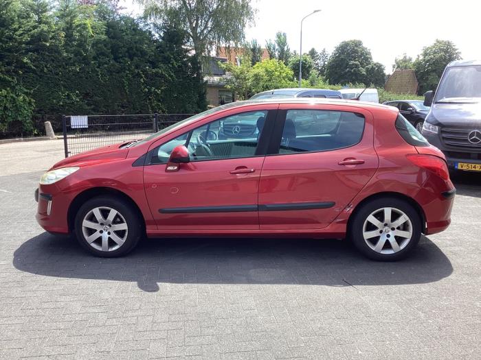 Peugeot 308 1.6 VTI 16V Vehículo de desguace (2007, Rojo)