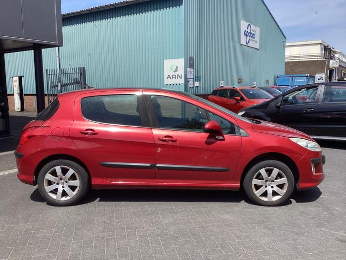 Peugeot 308 1.6 VTI 16V Vehículo de desguace (2007, Rojo)