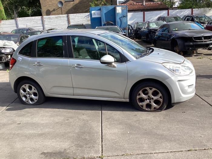 Citroen C3 1.4 Skrotfordon (2011, GRIJS)