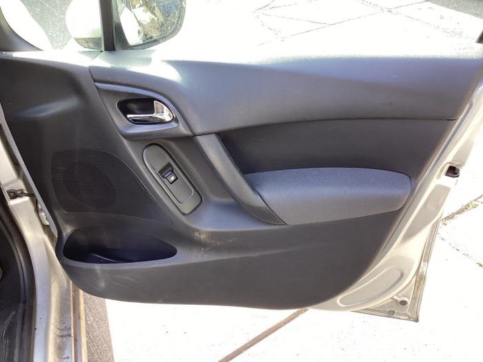 Citroen C3 1.4 Skrotfordon (2011, GRIJS)