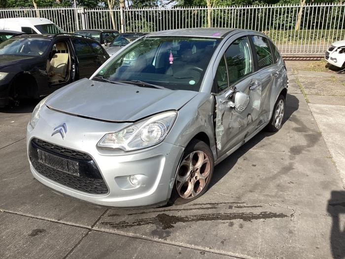Citroen C3 1.4 Skrotfordon (2011, GRIJS)
