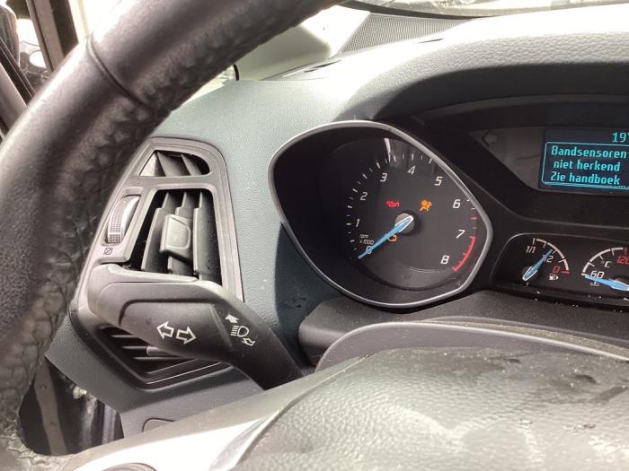 Ford C-Max 1.0 Ti-VCT EcoBoost 12V 100 Vehículo de desguace (2014, Negro)