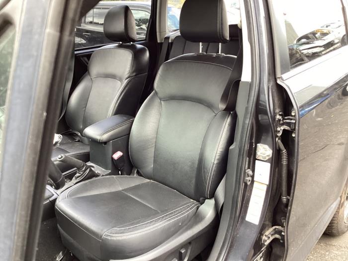 Subaru Forester 2.0 16V X Épave (2014, Gris)
