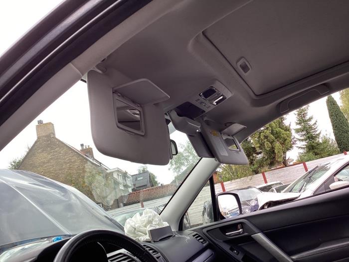 Subaru Forester 2.0 16V X Épave (2014, Gris)