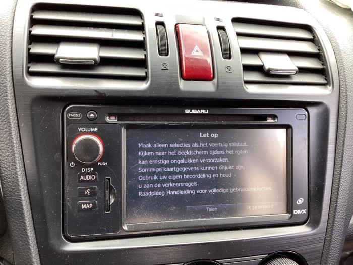 Subaru Forester 2.0 16V X Épave (2014, Gris)