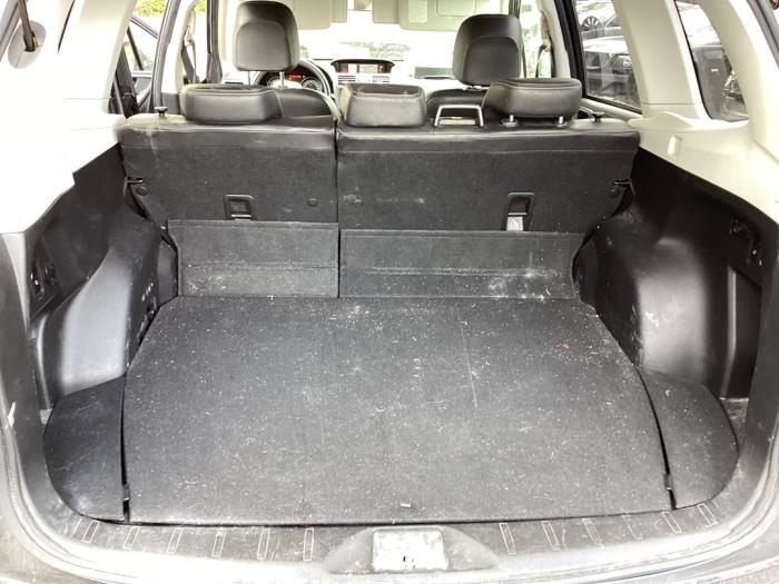 Subaru Forester 2.0 16V X Épave (2014, Gris)