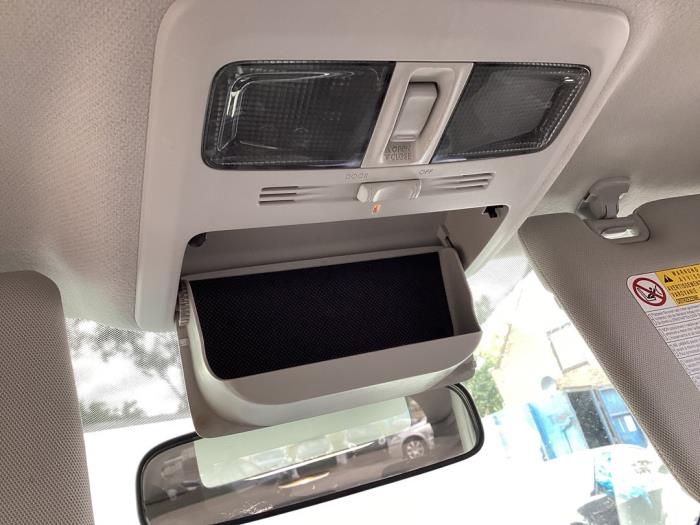 Subaru Forester 2.0 16V X Épave (2014, Gris)