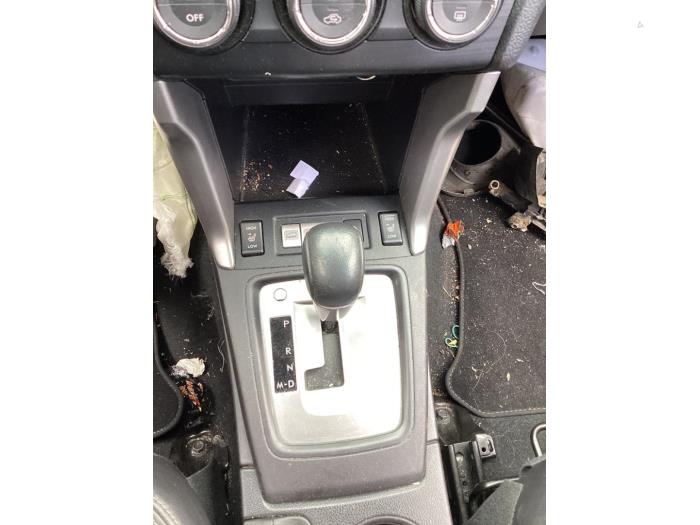 Subaru Forester 2.0 16V X Épave (2014, Gris)
