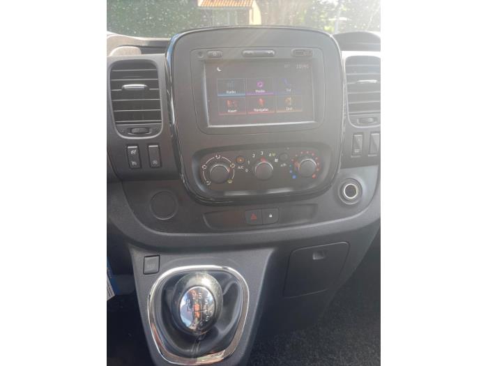 Fiat Talento 1.6 EcoJet BiTurbo 125 Samochód uszkodzony (2018, Granit)