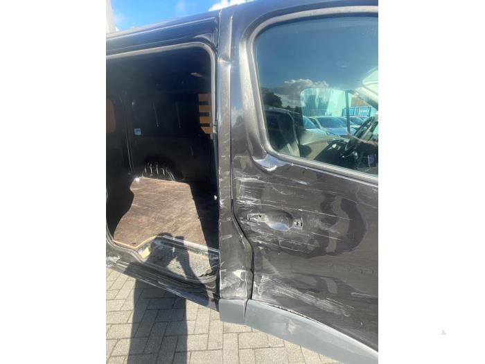 Fiat Talento 1.6 EcoJet BiTurbo 125 Samochód uszkodzony (2018, Granit)