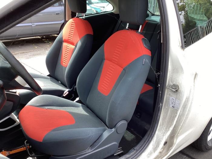 Ford Ka II 1.2 Vehículo de desguace (2011, Blanco)