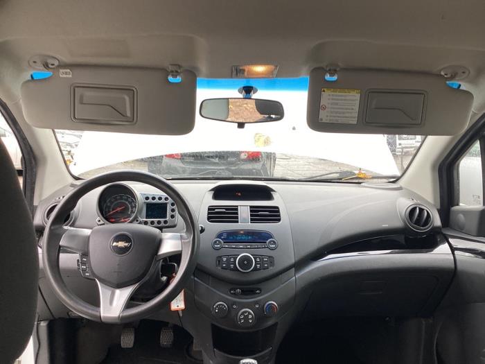 Chevrolet Spark 1.0 16V Bifuel Salvage vehicle (2011, White)
