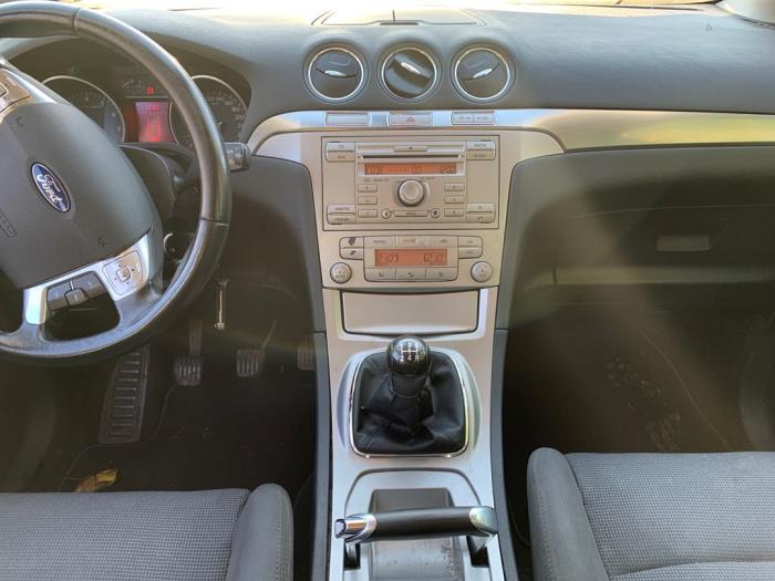 Ford S-Max 2.0 16V Salvage vehicle (2006, Gray)