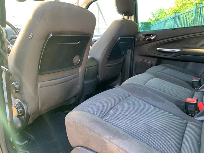 Ford S-Max 2.0 16V Salvage vehicle (2006, Gray)