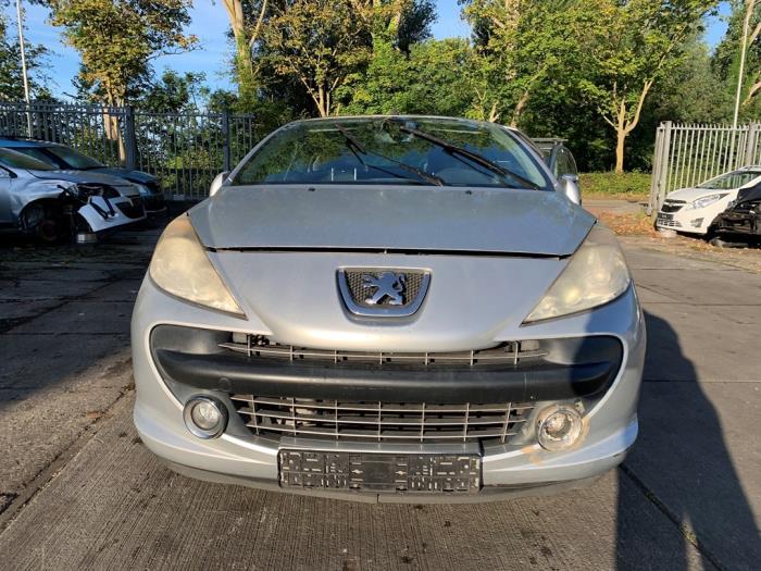 Peugeot 207 CC 1.6 16V Salvage vehicle (2007, Gray)