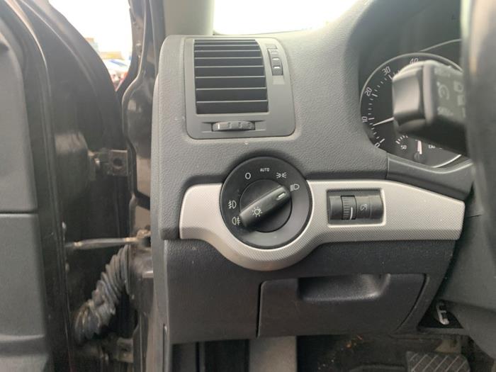 Skoda Octavia Combi 1.4 TSI 16V Salvage vehicle (2010, Black)