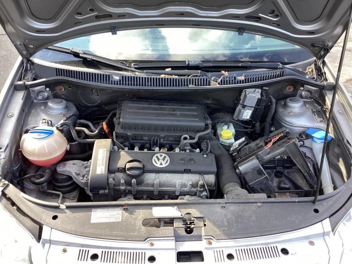 Volkswagen Polo IV 1.4 16V Salvage vehicle (2008, Gray)