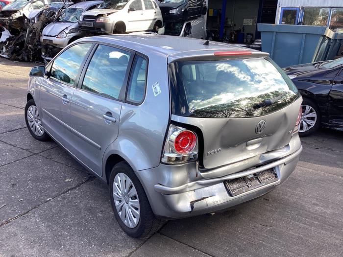 Volkswagen Polo IV 1.4 16V Salvage vehicle (2008, Gray)