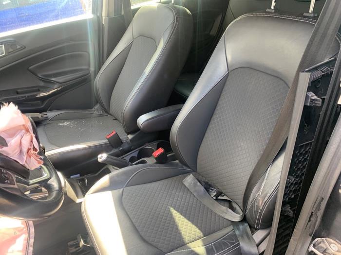 Ford EcoSport 1.0 EcoBoost 12V 125 Salvage vehicle (2015, Gray)