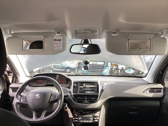 Peugeot 208 I 1.2 Vti 12V PureTech 82 Schrottauto (2014, Schwarz)