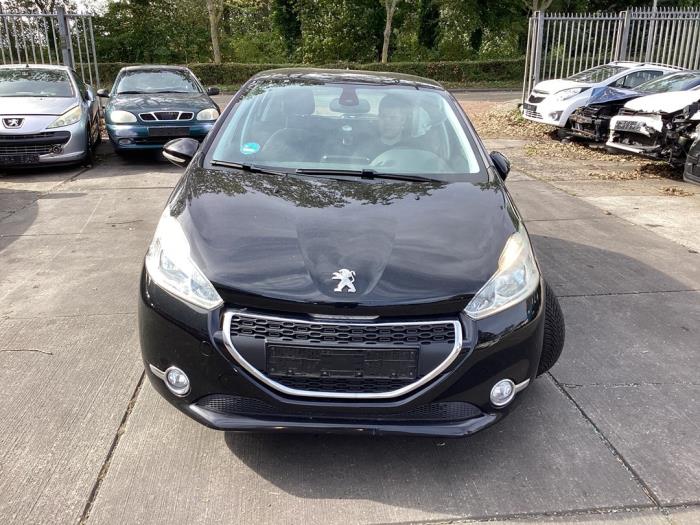 Peugeot 208 I 1.2 Vti 12V PureTech 82 Schrottauto (2014, Schwarz)