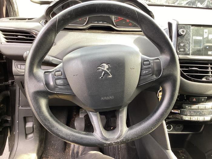 Peugeot 208 I 1.2 Vti 12V PureTech 82 Schrottauto (2014, Schwarz)